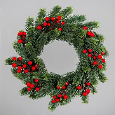 Fir wreath on vine with berries (40 cm)