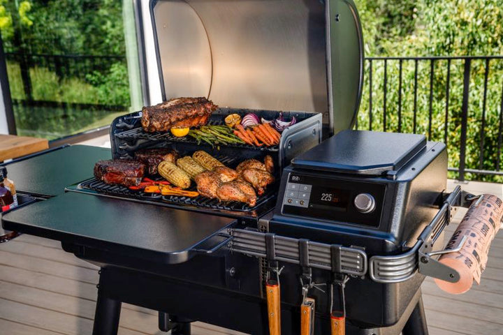 TRAEGER IRONWOOD WiFi ENABLED 2023 PELLET GRILL